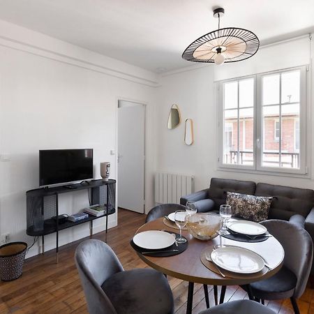 Le Carre Sainte-Anne - Appt En Plein Centre Historique Apartment Rennes Bagian luar foto