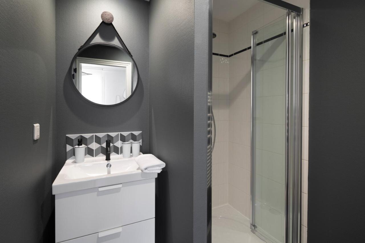 Le Carre Sainte-Anne - Appt En Plein Centre Historique Apartment Rennes Bagian luar foto